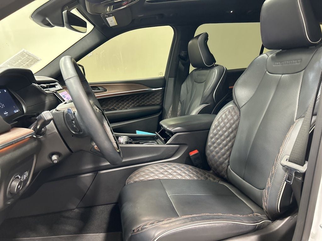 2025 Jeep Grand Cherokee L Summit