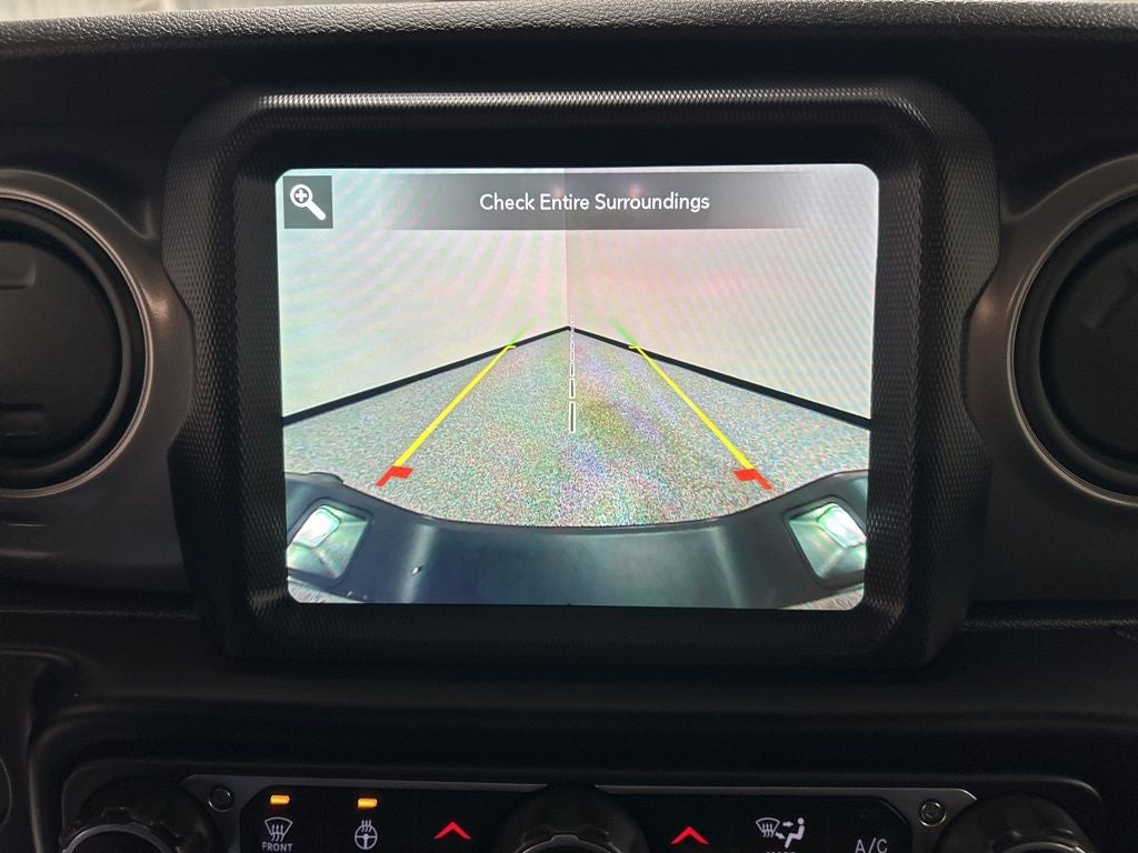 2021 Jeep Gladiator Willys