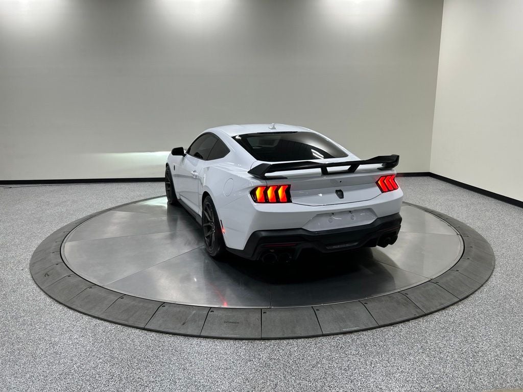 2024 Ford Mustang Dark Horse