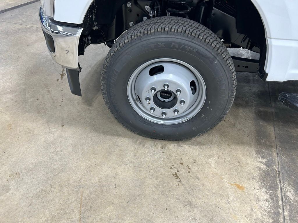 2026 Ford F-350SD XL DRW