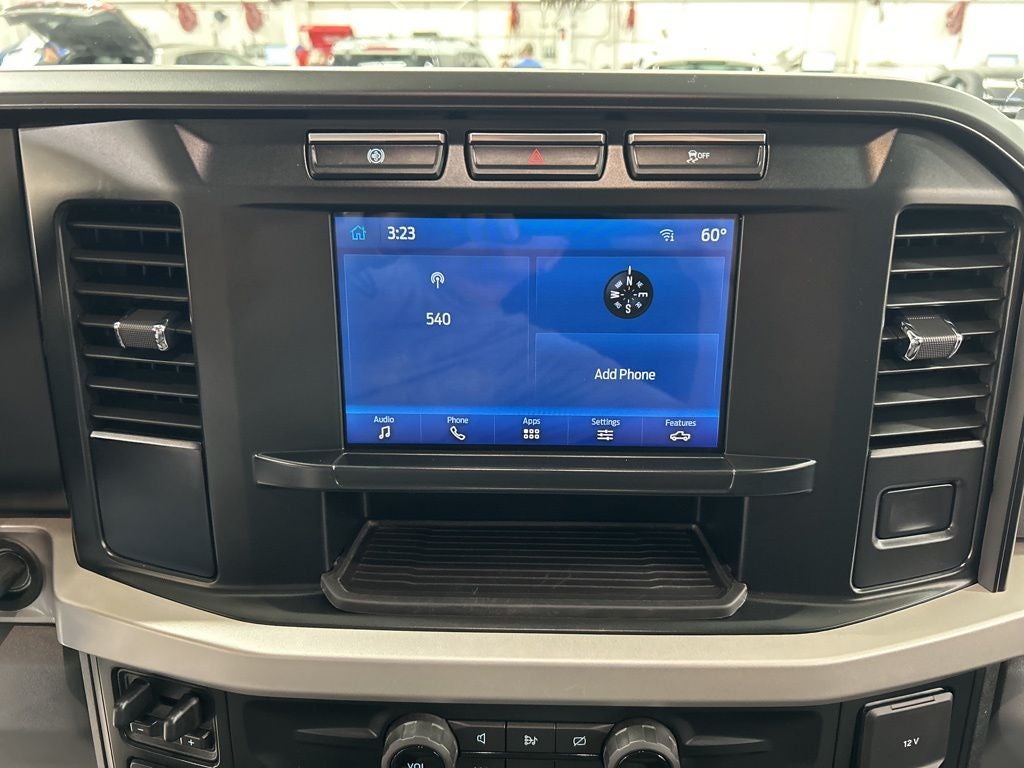 2023 Ford F-600SD XLT