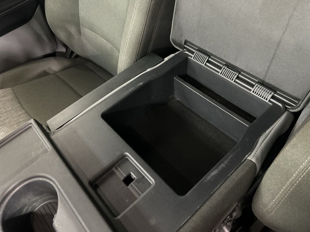 2023 Ford F-600SD XLT