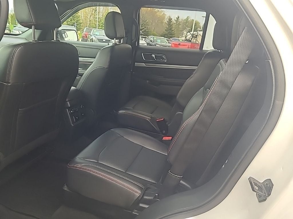 2019 Ford Explorer Sport