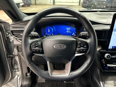 2023 Ford Explorer Platinum