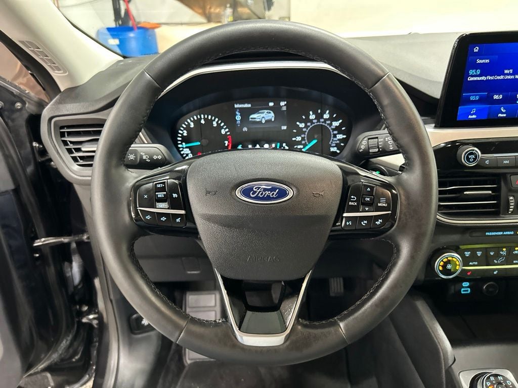 2021 Ford Escape SE