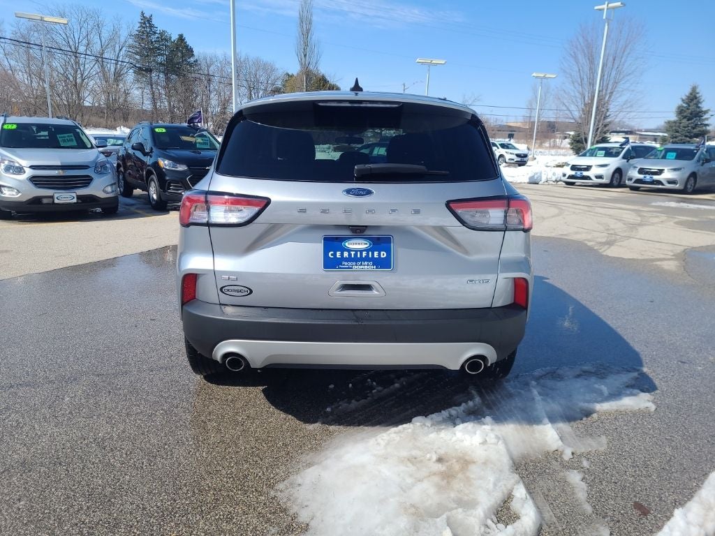 2022 Ford Escape SE