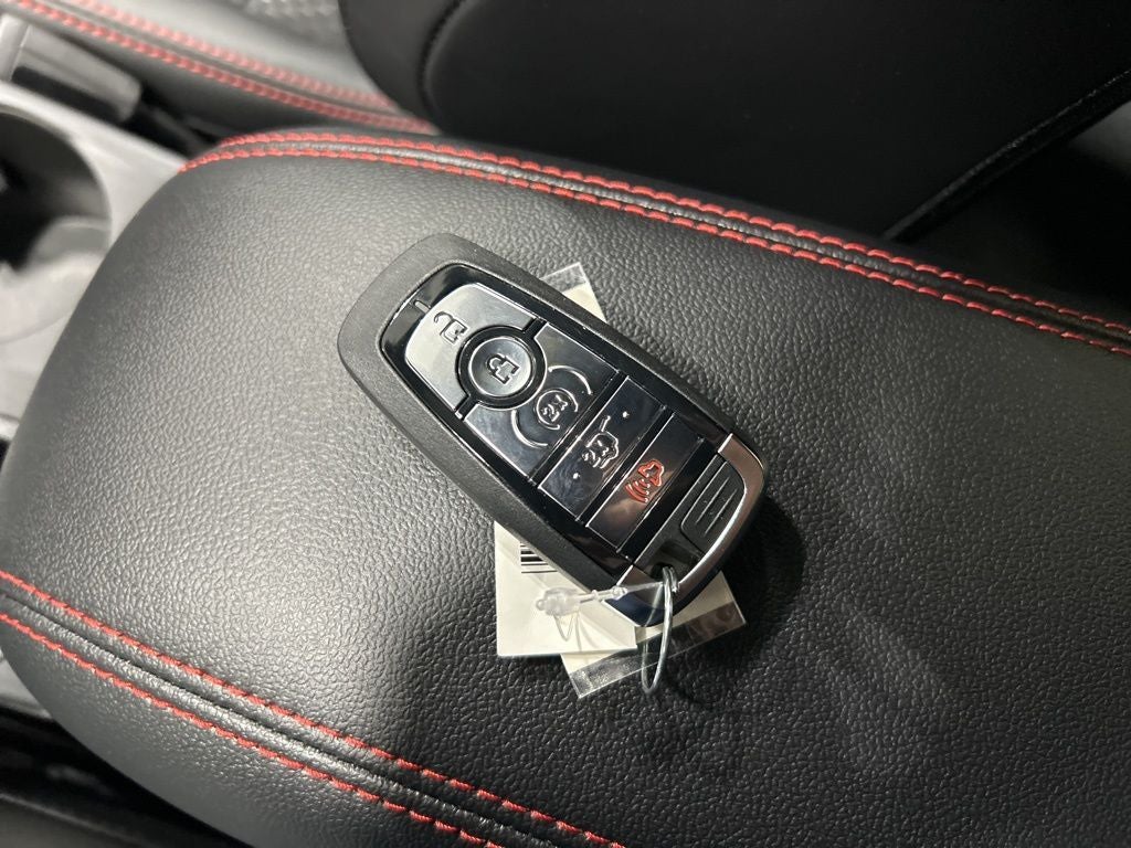 2026 Ford Escape Hybrid ST-Line Select