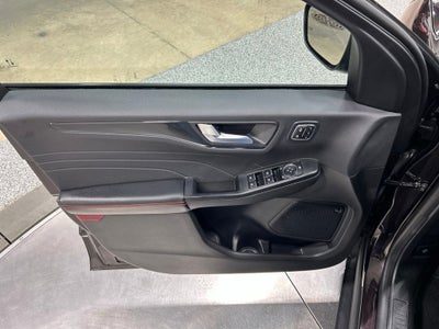 2023 Ford Escape ST-Line Elite