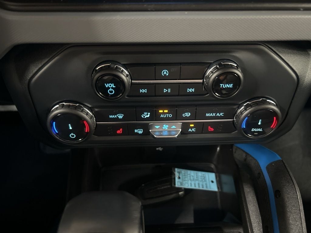 2022 Ford Bronco Black Diamond