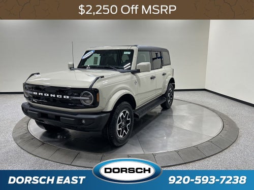 2026 Ford Bronco Outer Banks