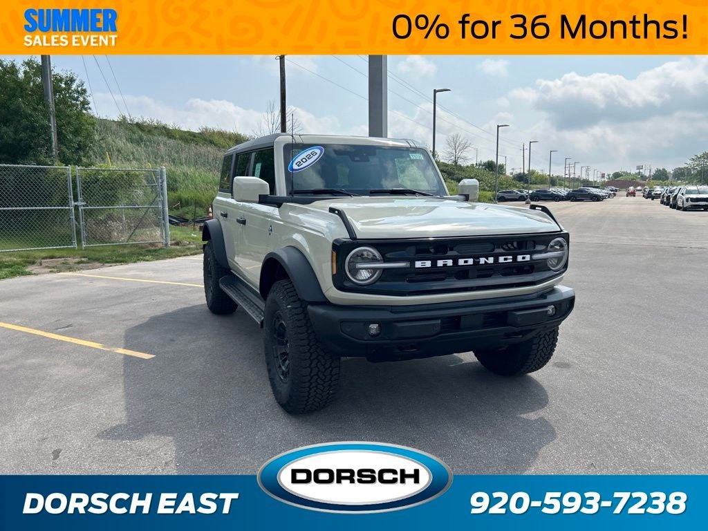 2026 Ford Bronco Outer Banks