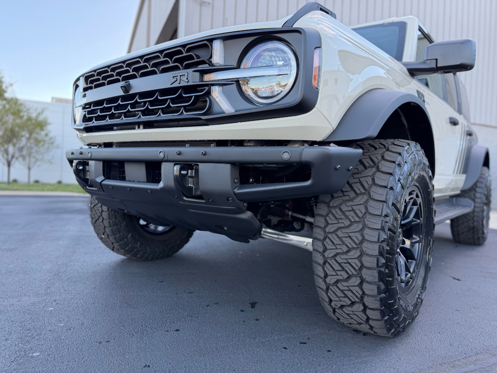 2026 Ford Bronco RTR Outer Banks