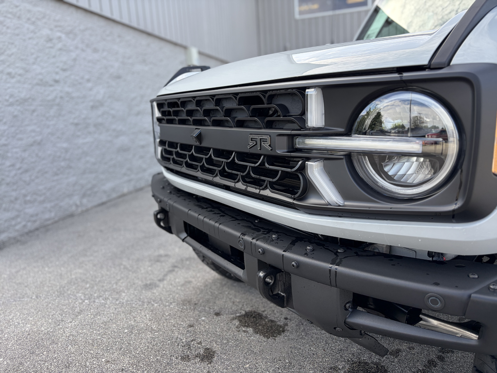 2026 Ford Bronco RTR Outer Banks