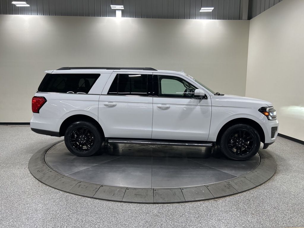 2023 Ford Expedition Max XLT