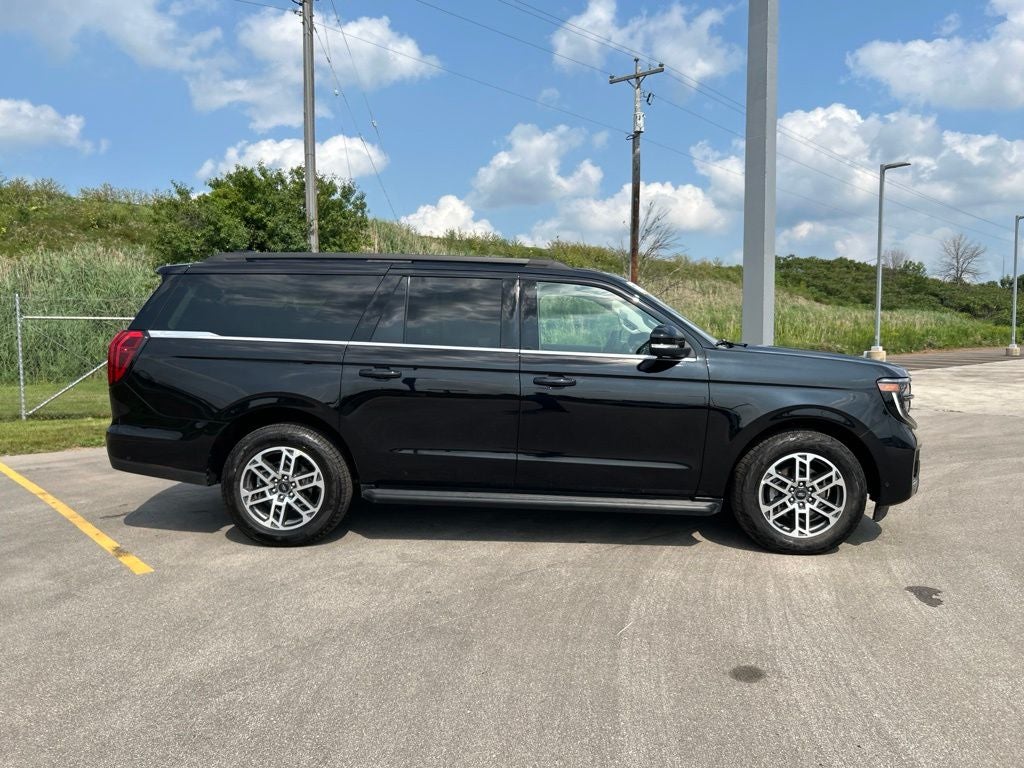 2025 Ford Expedition Max Active