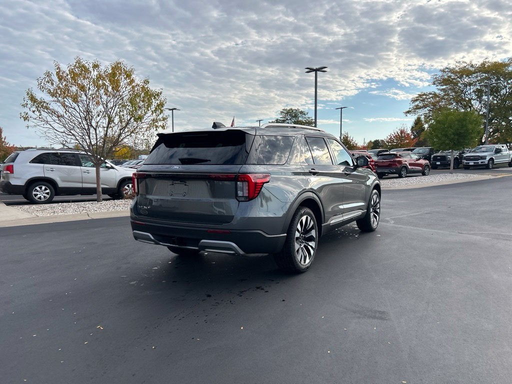 2027 Ford Explorer Platinum