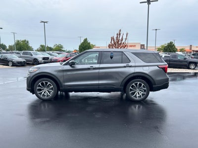 2027 Ford Explorer ST-Line