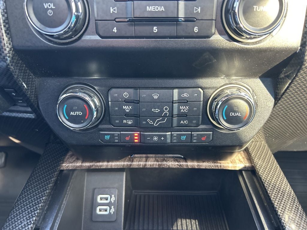 2019 Ford F-250SD Lariat