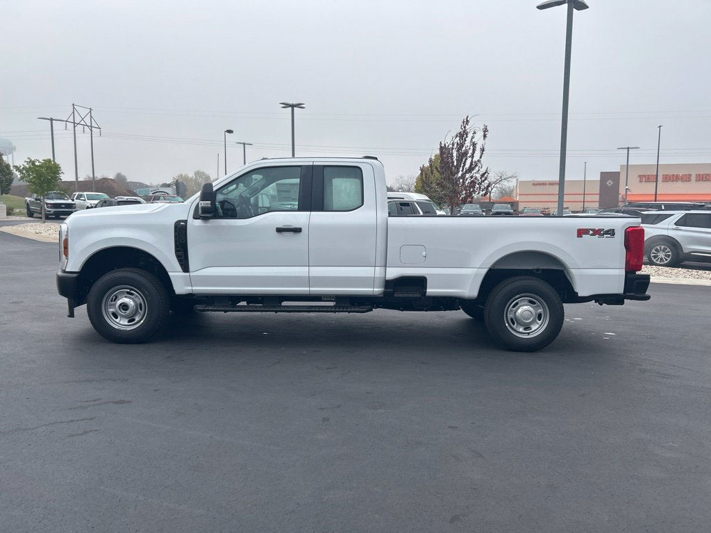 2027 Ford F-250SD XL