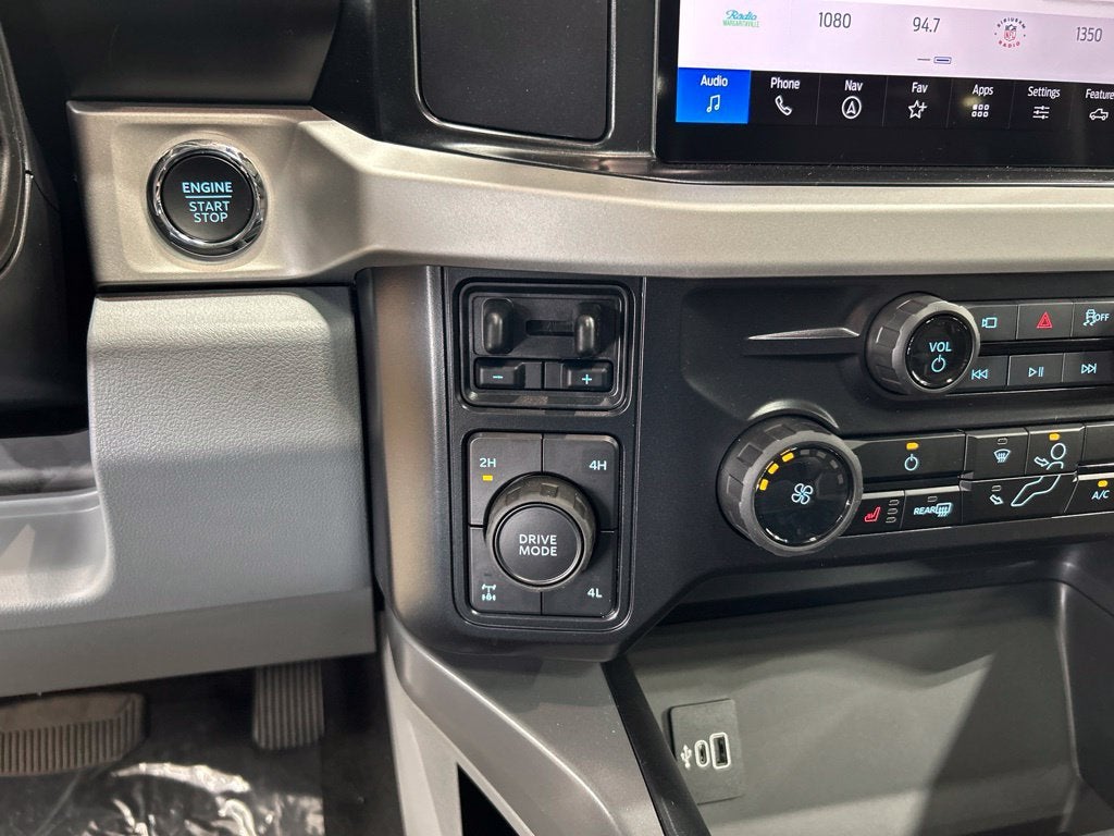 2027 Ford F-250SD XLT