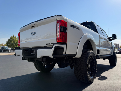2027 Ford F-250SD Black Widow