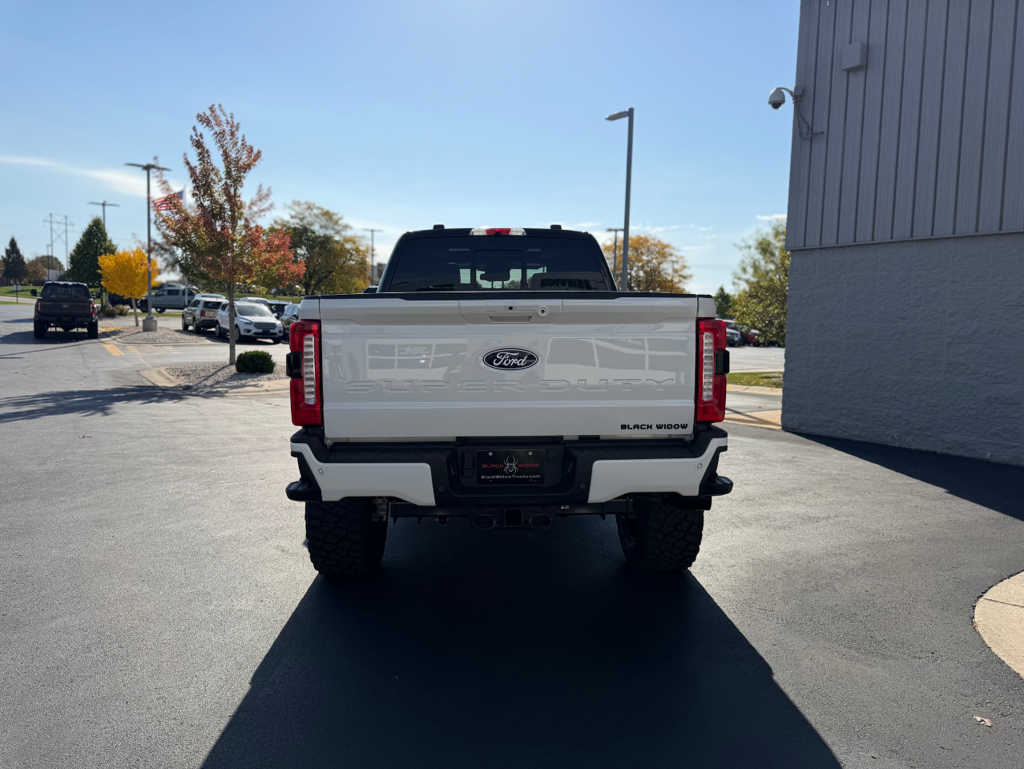 2027 Ford F-250SD Black Widow