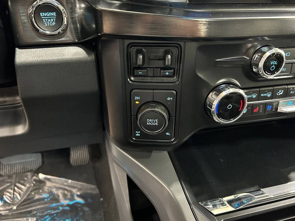 2027 Ford F-250SD Lariat