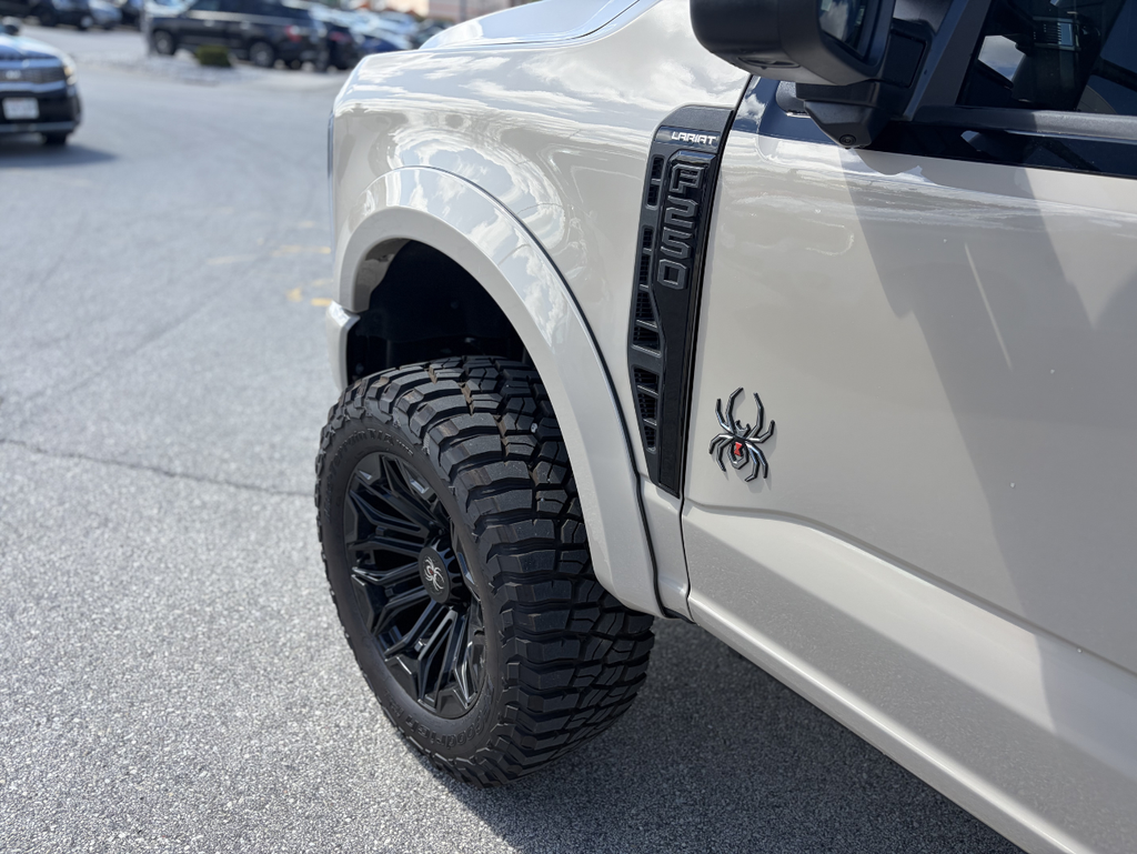 2026 Ford F-250SD Black Widow