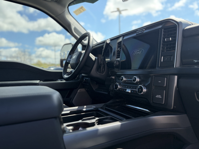 2026 Ford F-250SD Black Widow