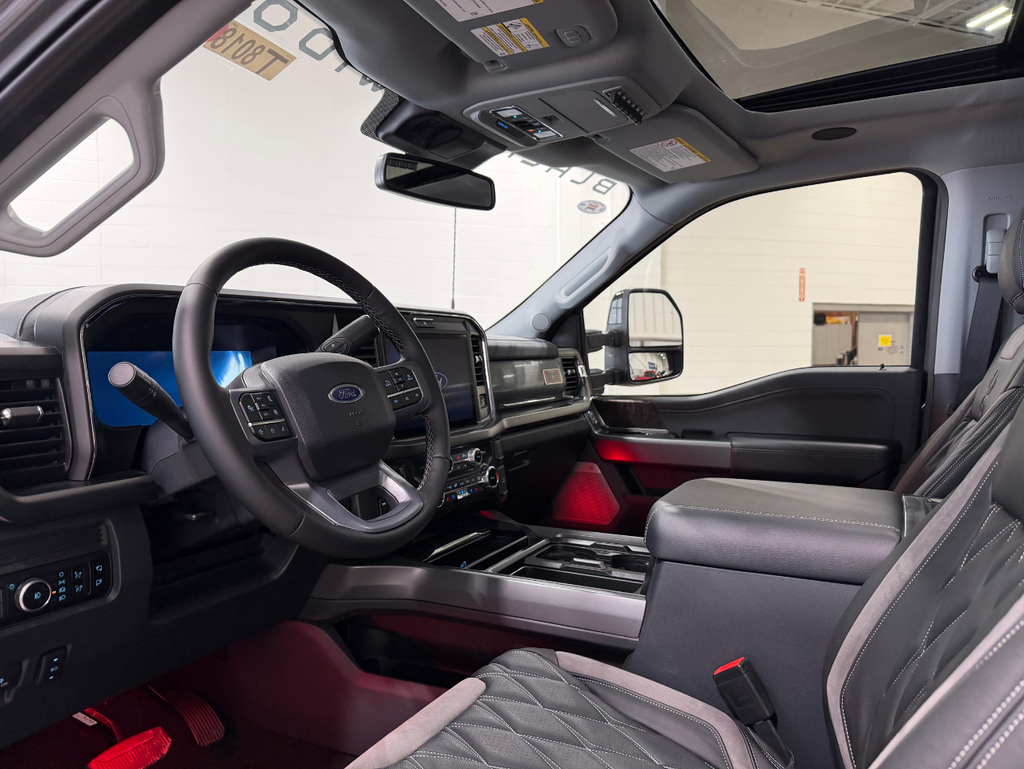 2026 Ford F-250SD Black Widow