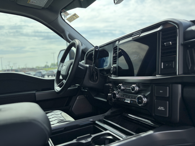 2026 Ford F-250SD Black Widow