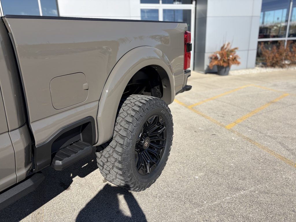 2026 Ford F-250SD Black Widow