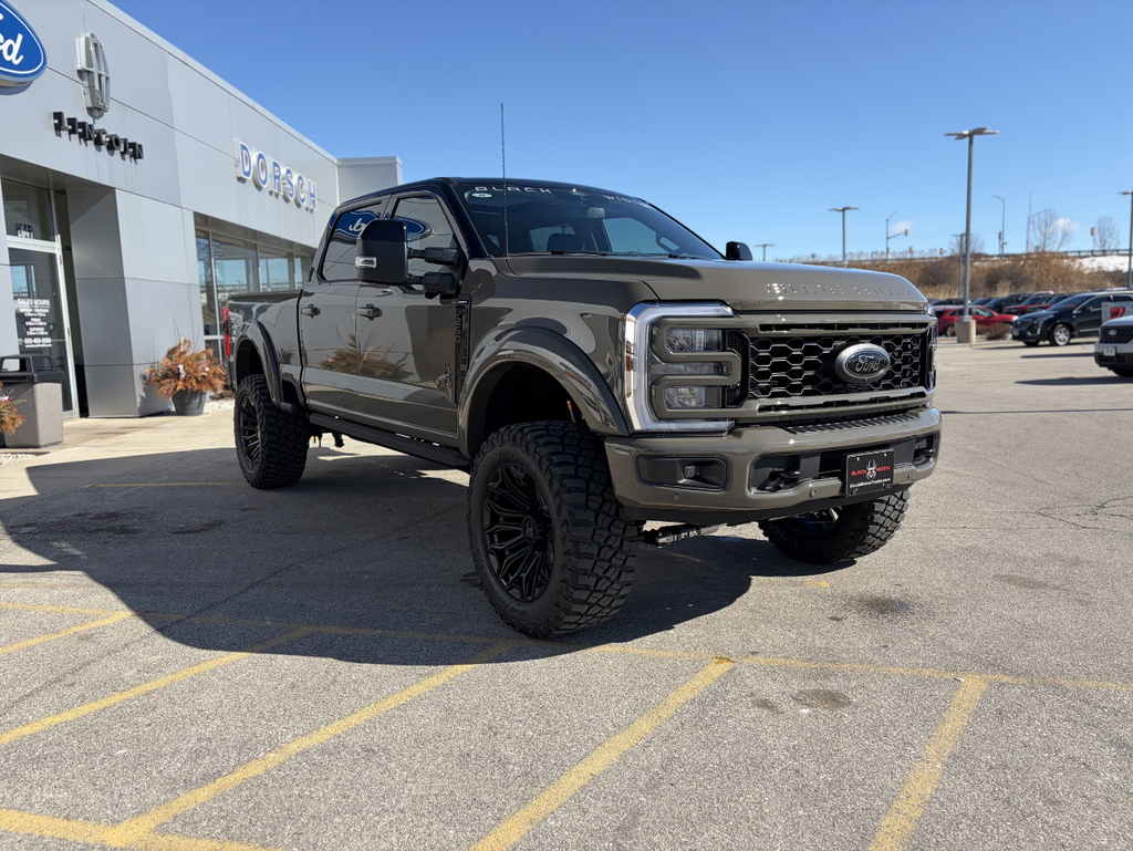 2026 Ford F-250SD Black Widow