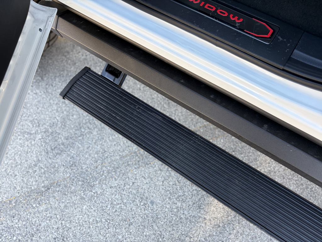 2026 Ford F-250SD Black Widow