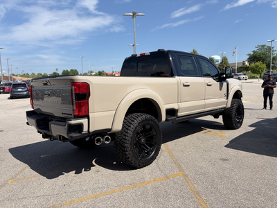 2026 Ford F-250SD Black Widow