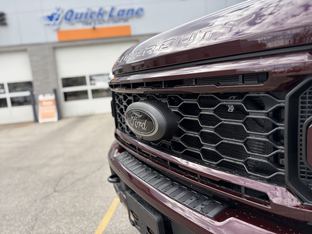 2026 Ford F-250SD Black Widow