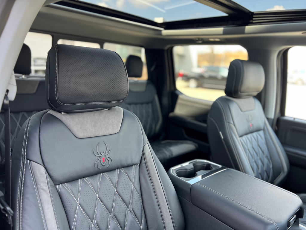 2025 Ford F-250SD Black Widow