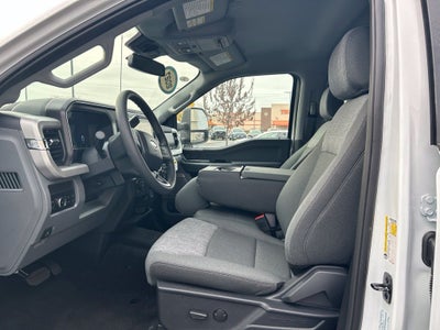 2027 Ford F-250SD XLT