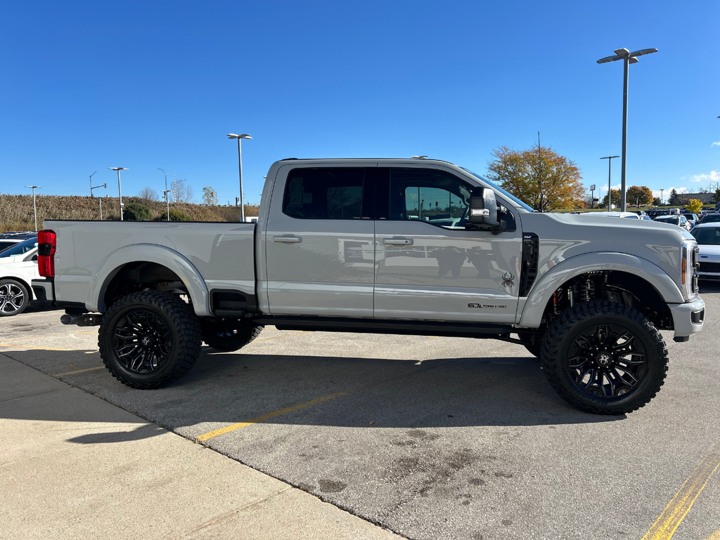 2026 Ford F-250SD Black Widow