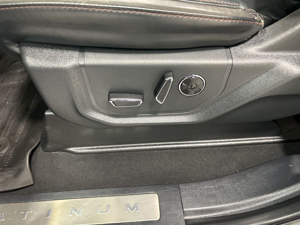 2022 Ford F-350SD Platinum