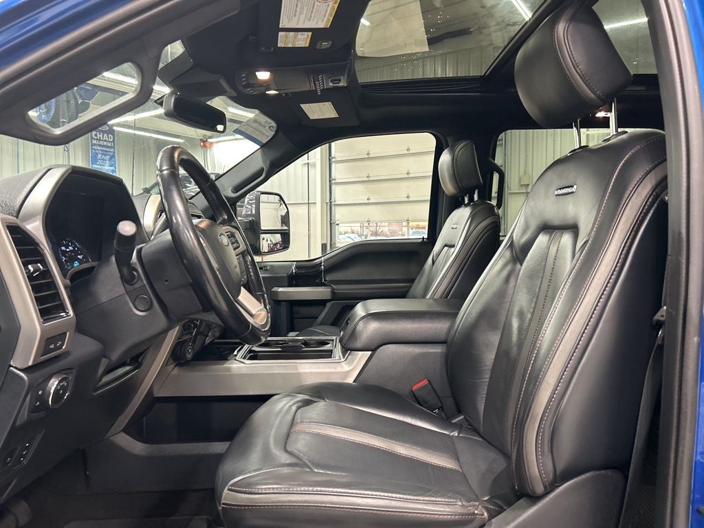 2022 Ford F-350SD Platinum