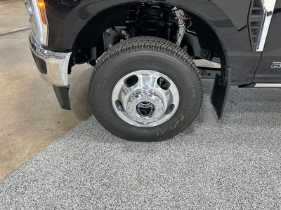 2026 Ford F-350SD Lariat DRW