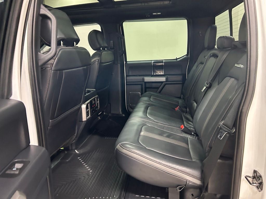 2022 Ford F-450SD Platinum DRW