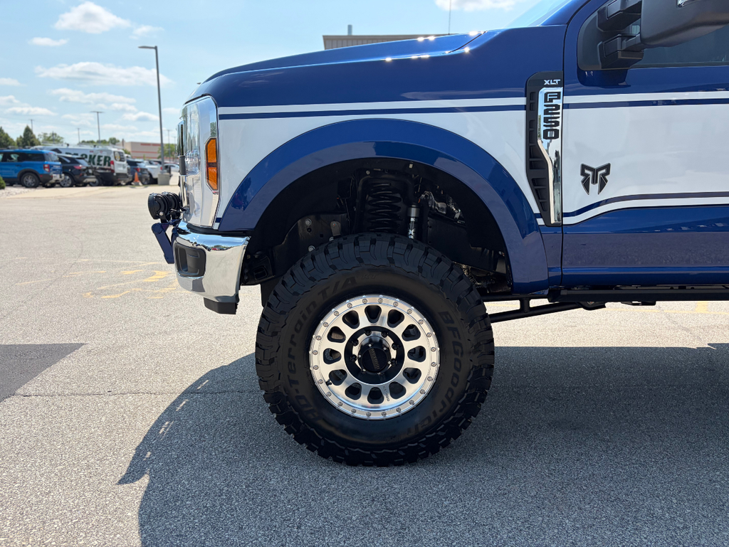 2026 Ford F-250SD Rocky Ridge Hi Boy