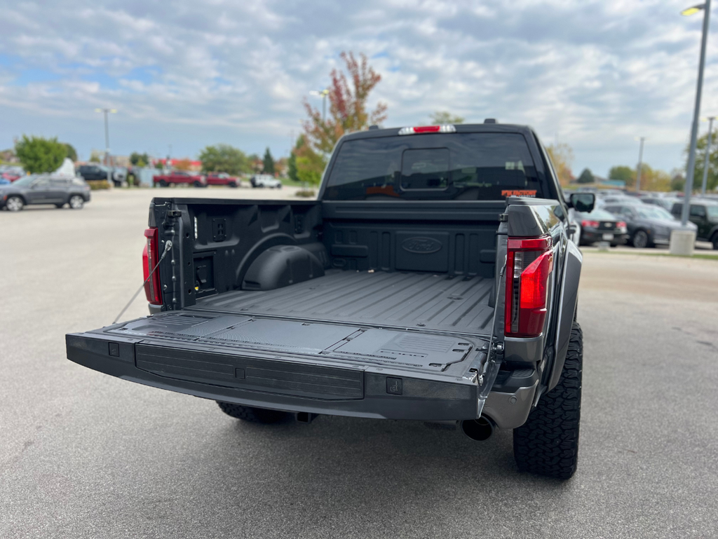 2025 Ford F-150 Black Widow