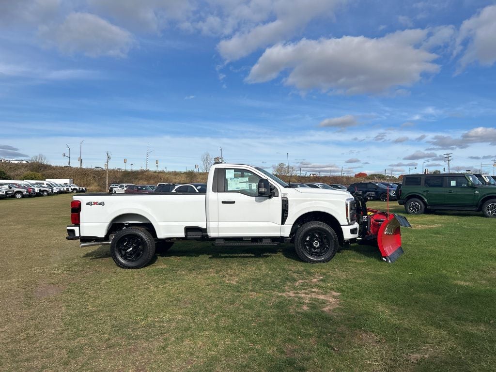 2025 Ford F-250SD XL w/ Boss Plow