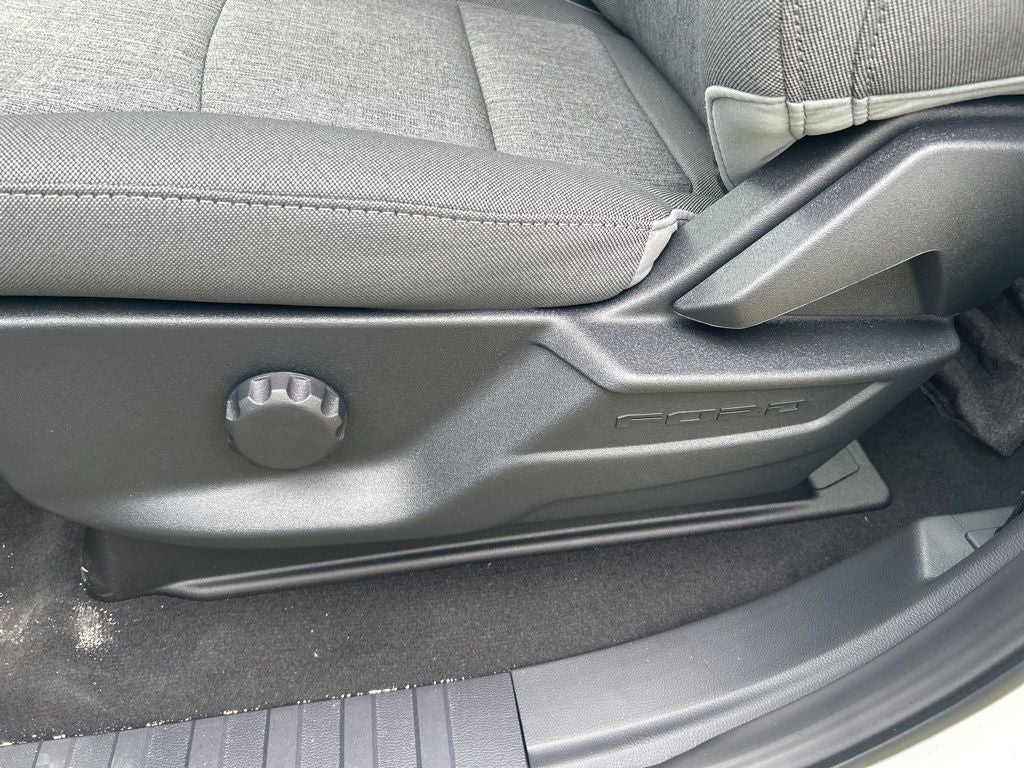 2025 Ford F-250SD XL w/ Boss Plow