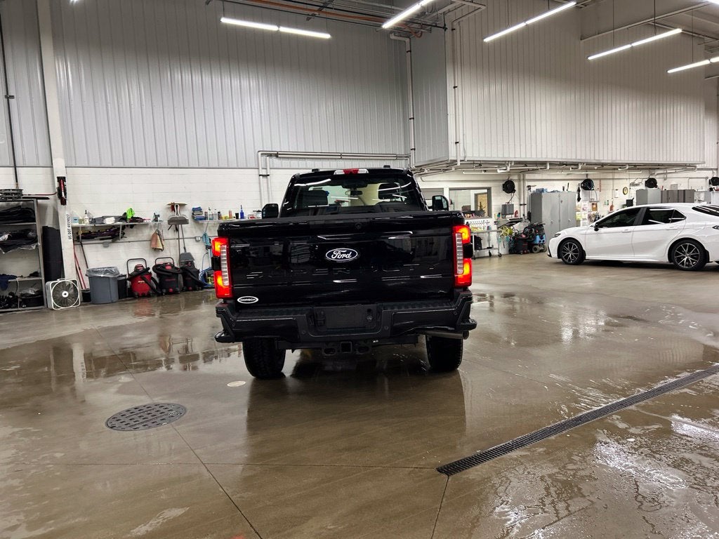 2027 Ford F-350SD XL