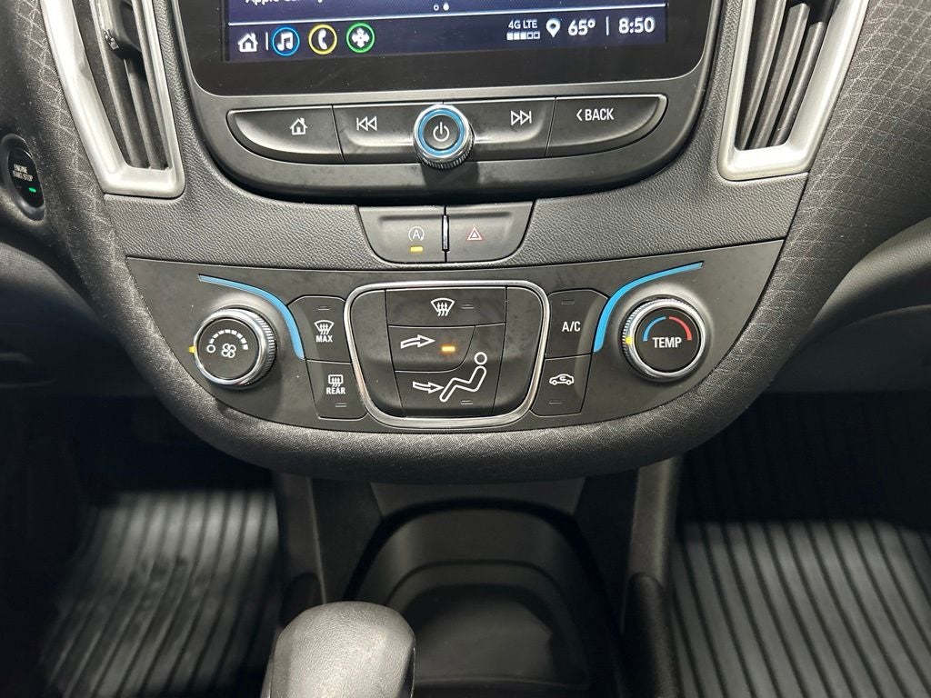 2022 Chevrolet Malibu LS 1LS