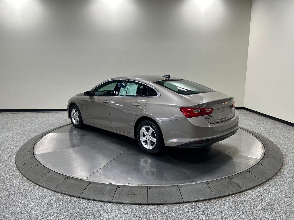 2022 Chevrolet Malibu LS 1LS